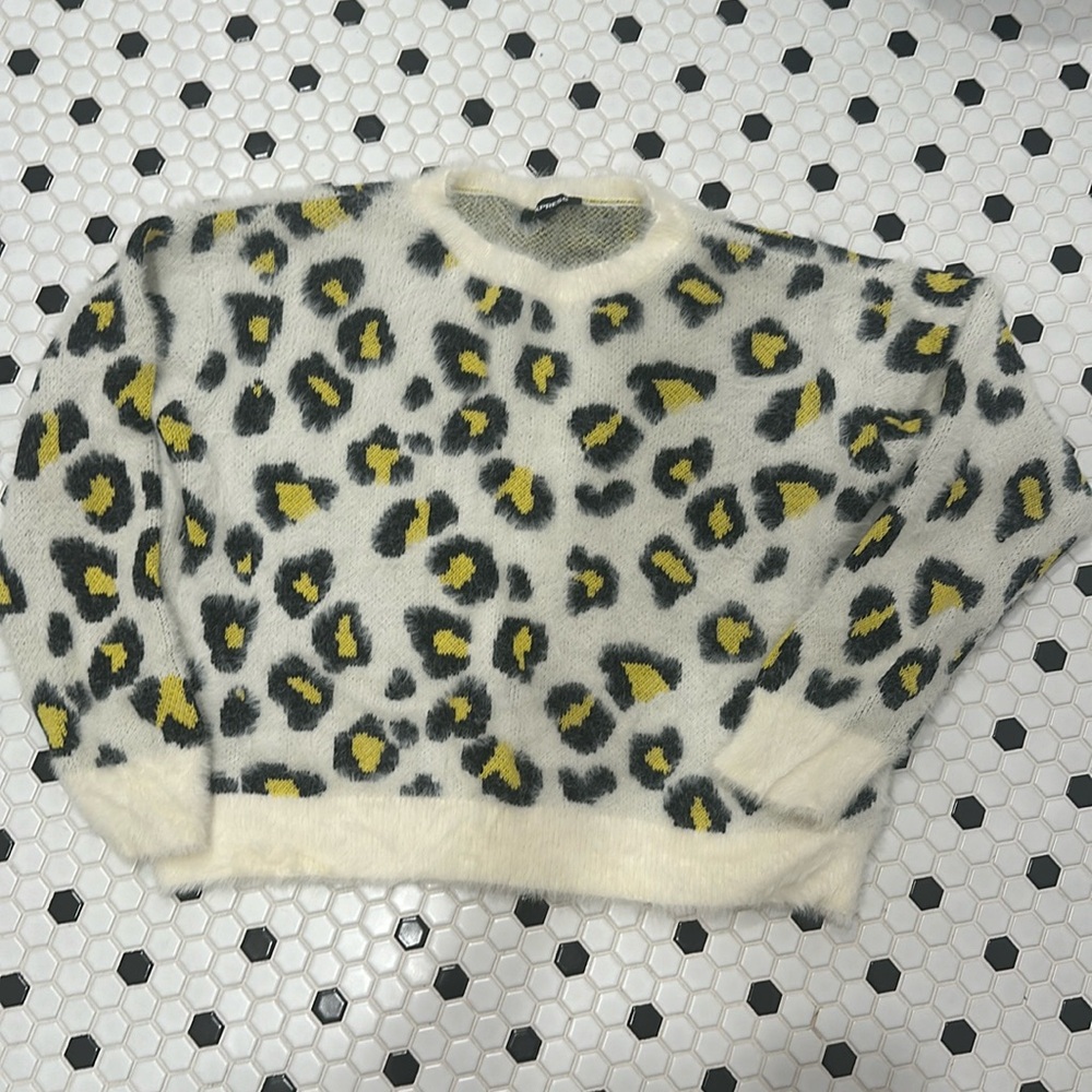 Express white & yellow leopard sweater